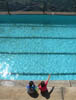 2 girls at a swimmingpool